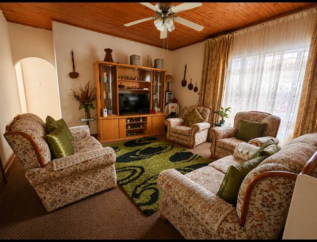 3 BEDROOM HOUSE FOR SALE IN BONANNE